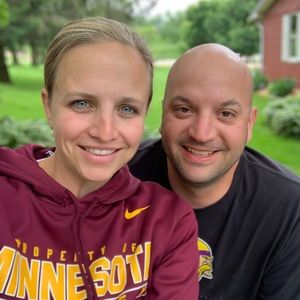 Meet your Posher, Courtney